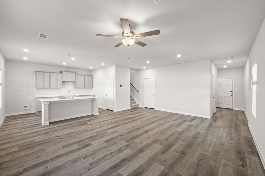Spacious, unfurnished interior of a new home in Northpark South, Porter (Image 14). Spacious, unfurnished interior of a new home in Northpark South, Porter (Image 14).