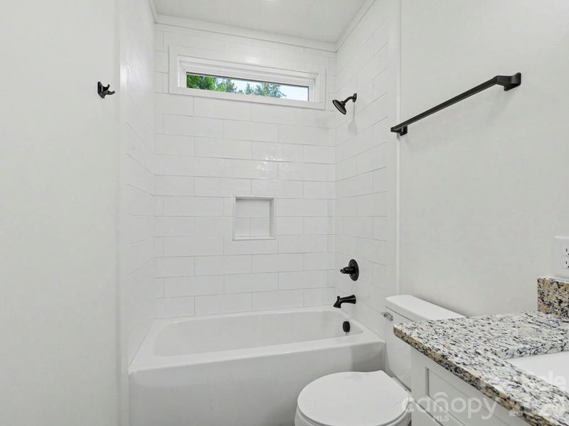 Image 42 of a home in .