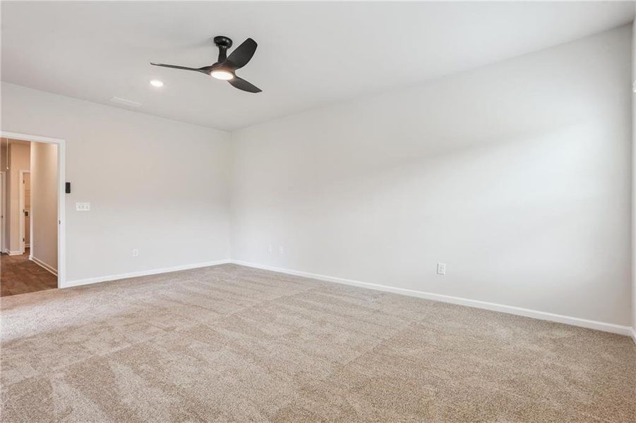 Spacious, unfurnished interior of a new home in Conner Springs, Social Circle (Image 37).