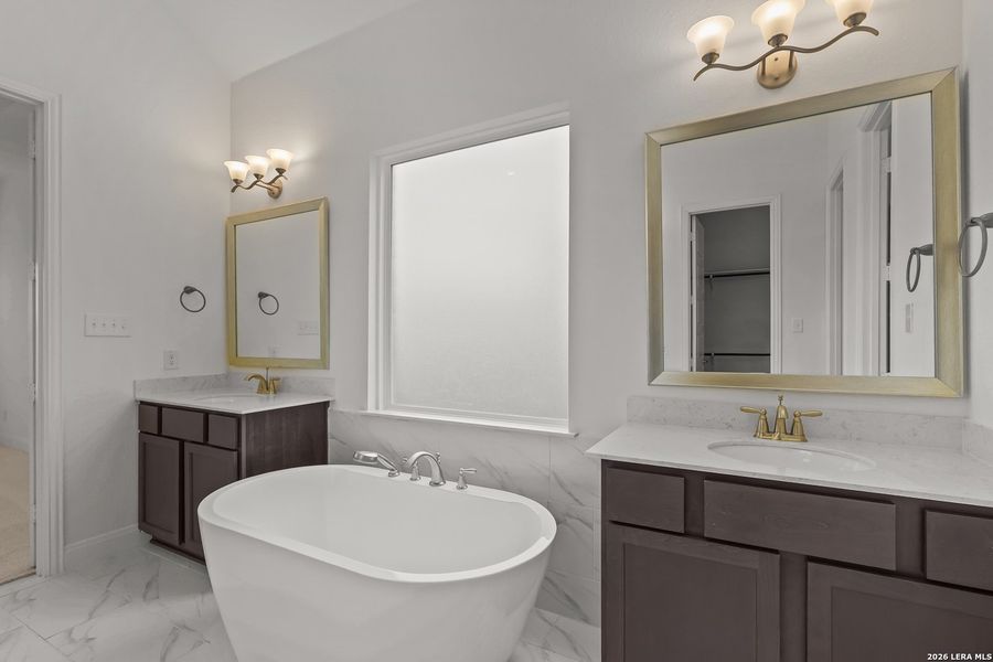 Furnished interior view inside a new home in Homestead, Schertz (Image 10). Furnished interior view inside a new home in Homestead, Schertz (Image 10).