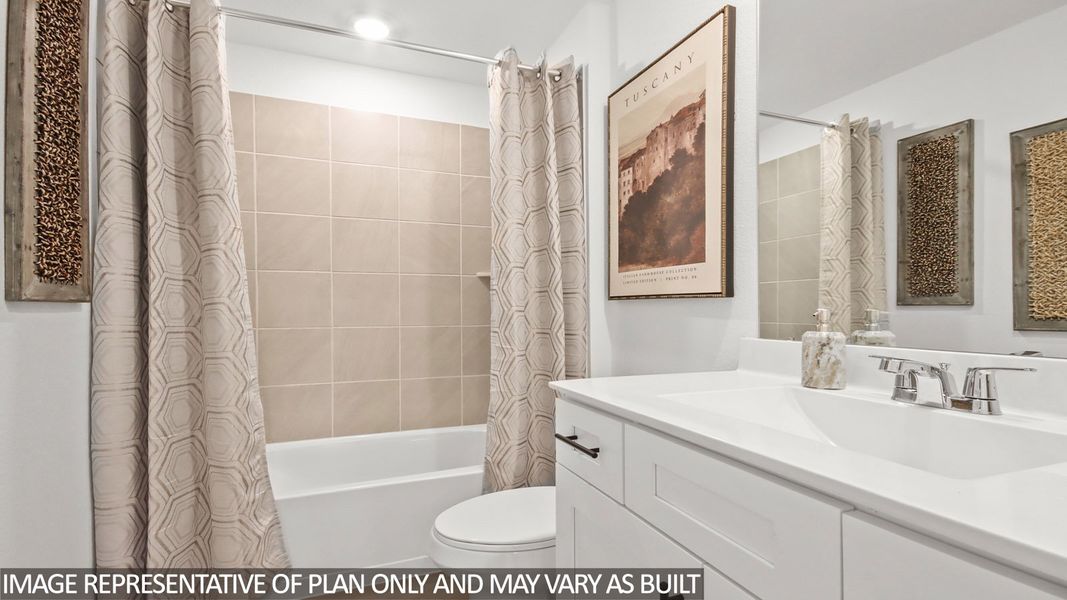 Furnished interior view inside a new home in River Ranch Trails, Dayton (Image 10).