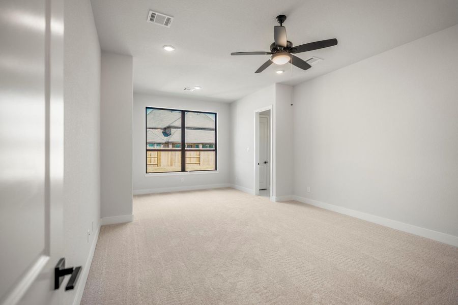 Spacious, unfurnished interior of a new home in Artavia 70′ Lots, Conroe (Image 41).