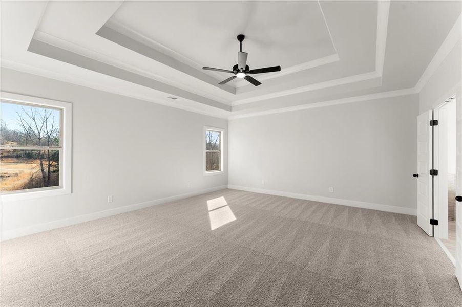 Spacious, unfurnished interior of a new home in , Jefferson (Image 46).