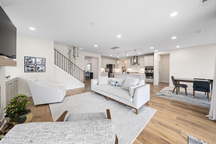 10-web-or-mls-225 Holding Dairy-59