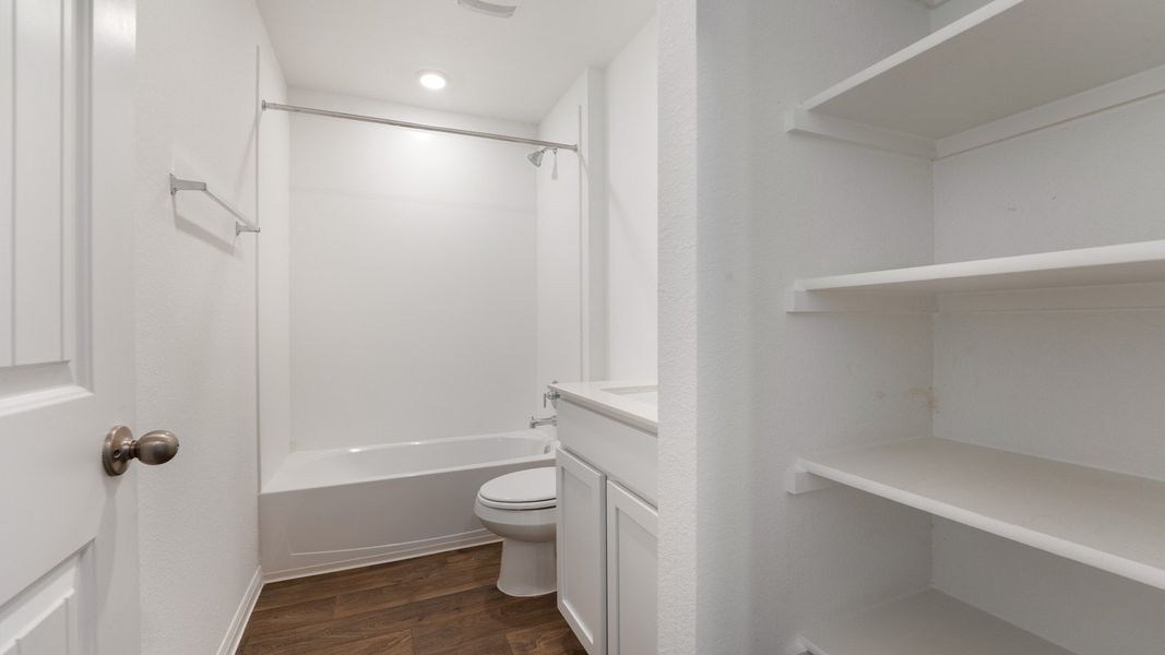 Furnished interior view inside a new home in Southgrove, Kyle (Image 7).