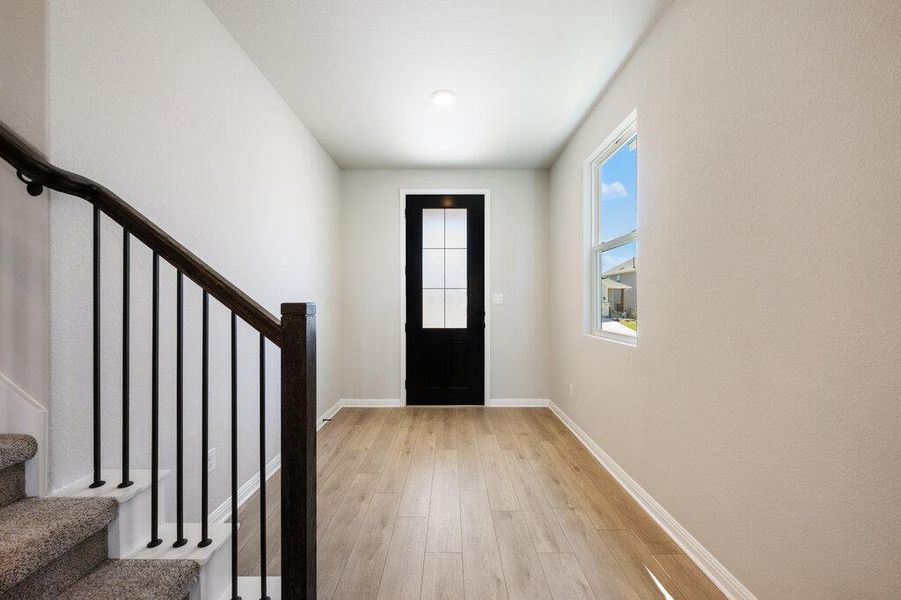 Spacious, unfurnished interior of a new home in Cannon Ranch, Dripping Springs (Image 18).
