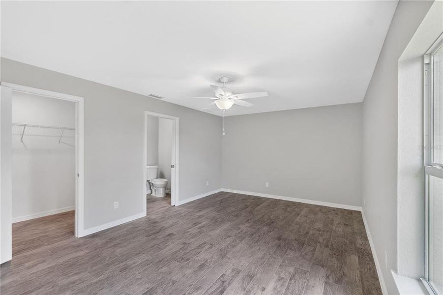 Spacious, unfurnished interior of a new home in , Port Charlotte (Image 17). Spacious, unfurnished interior of a new home in , Port Charlotte (Image 17).