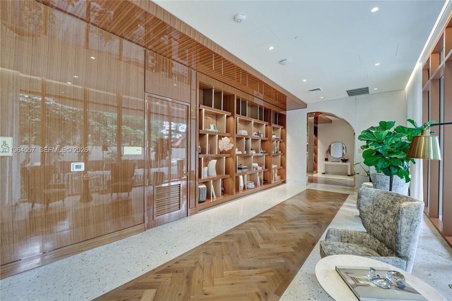 Community amenities in Mr. C Residences, Miami (Image 15).