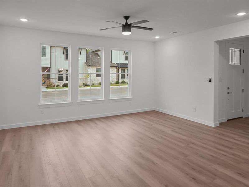 Spacious, unfurnished interior of a new home in , Fort Worth (Image 11).