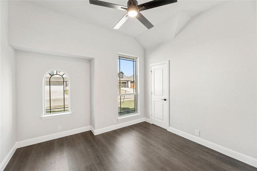 Spacious, unfurnished interior of a new home in Maplewood, Glenn Heights (Image 31). Spacious, unfurnished interior of a new home in Maplewood, Glenn Heights (Image 31).