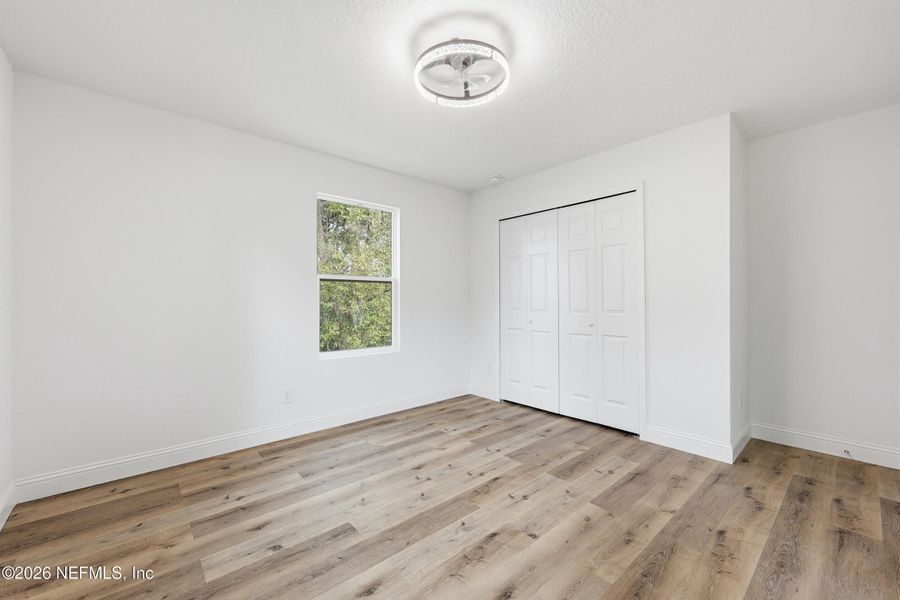 Spacious, unfurnished interior of a new home in , Jacksonville (Image 26).
