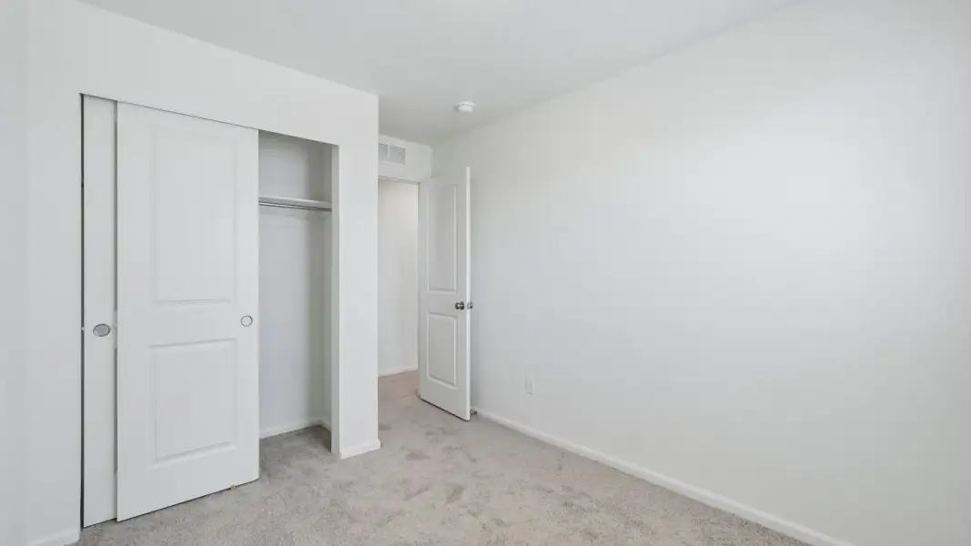 Spacious, unfurnished interior of a new home in Banning Lewis Ranch, Colorado Springs (Image 23). Spacious, unfurnished interior of a new home in Banning Lewis Ranch, Colorado Springs (Image 23).