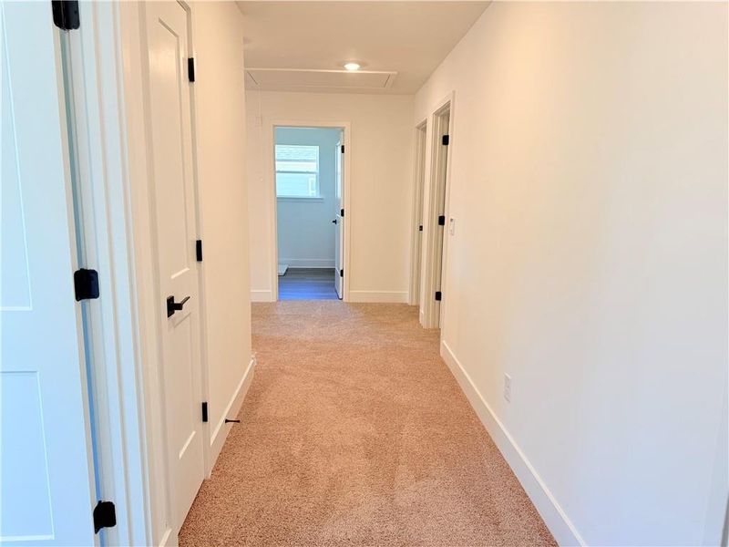 Spacious, unfurnished interior of a new home in Thunder Ridge, Dawsonville (Image 14).