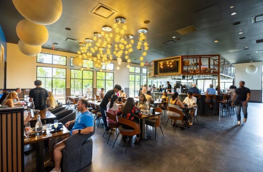 Neighborhood dining Neighborhood dining