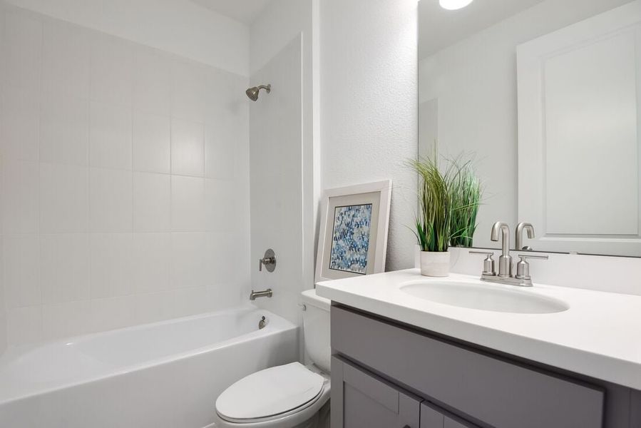 Representative furnished interior of a home built from the Saint Thomas by Taylor Morrison in Ardisia Park, New Smyrna Beach (Image 48).