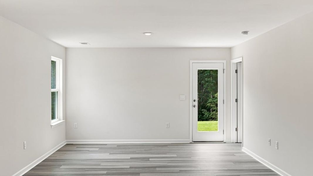 Spacious, unfurnished interior of a new home in Tyger Pines, Moore (Image 20).