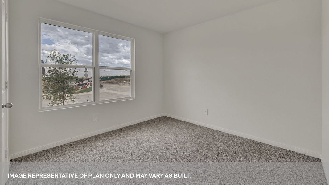 Spacious, unfurnished interior of a new home in Trace, San Marcos (Image 12).