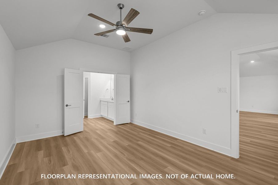 Image 26 of a home in Pinewood at Grand Texas.