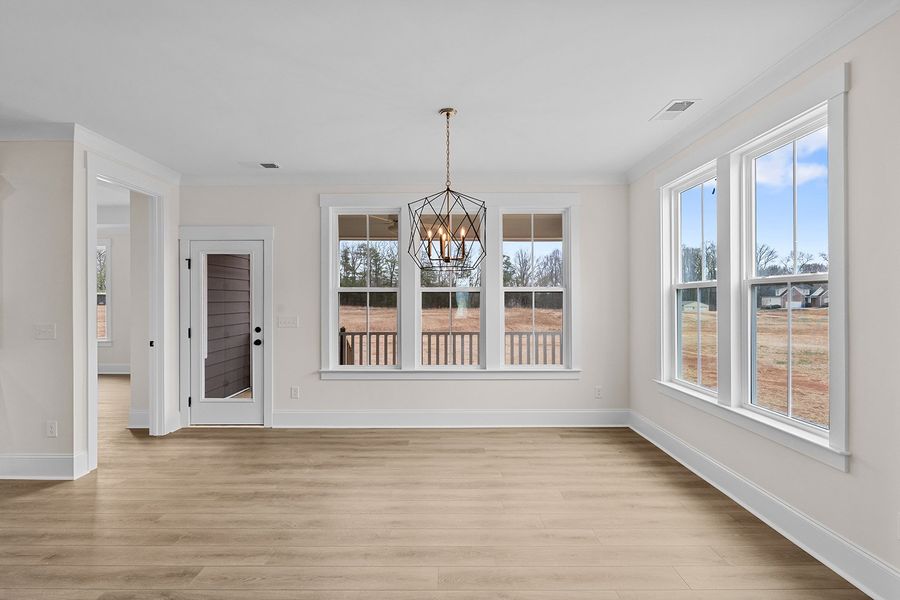 Spacious, unfurnished interior of a new home in Lilah Grove, Summerfield (Image 29).