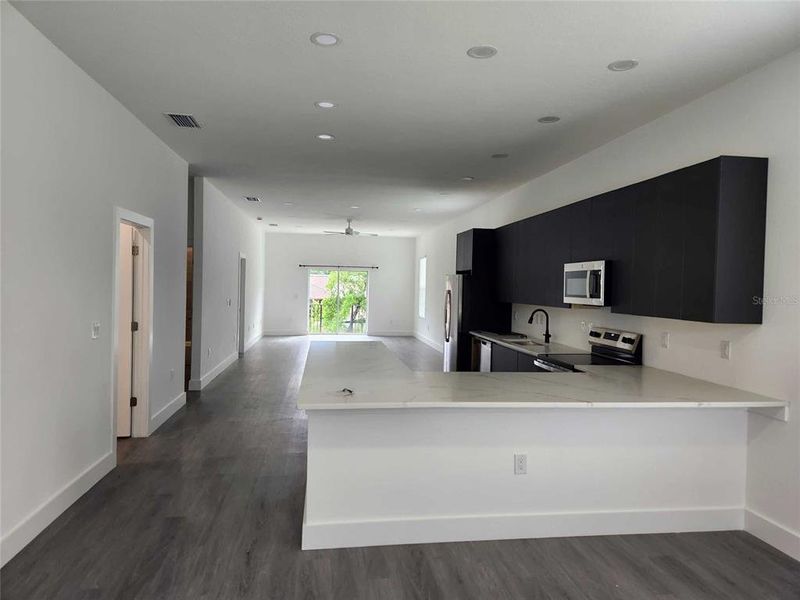 Image 29 of a home in .