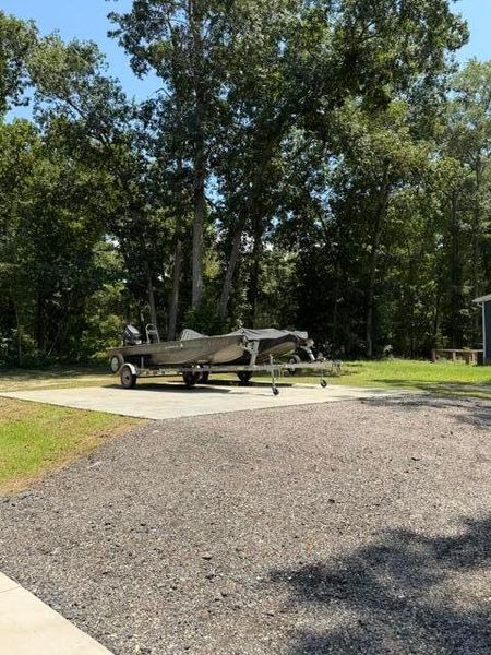 Community amenities in , Manning (Image 93).