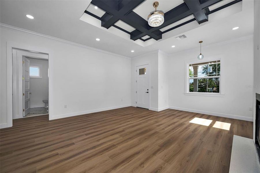 Spacious, unfurnished interior of a new home in , Tarpon Springs (Image 40). Spacious, unfurnished interior of a new home in , Tarpon Springs (Image 40).