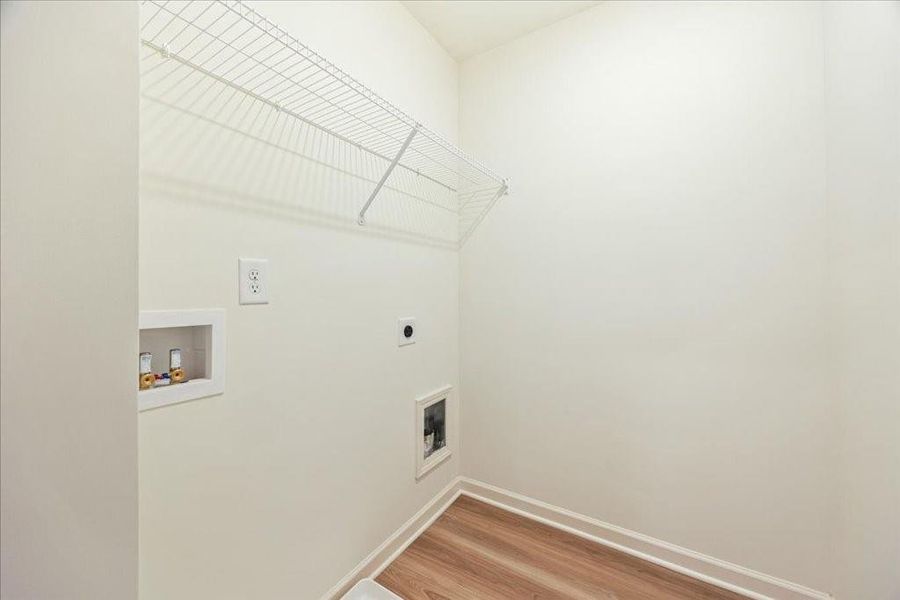 Spacious, unfurnished interior of a new home in Shoals Crossing, Conyers (Image 20).