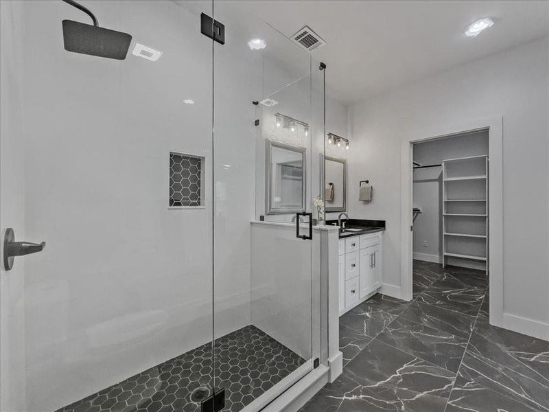 Furnished interior view inside a new home in , Granbury (Image 9).