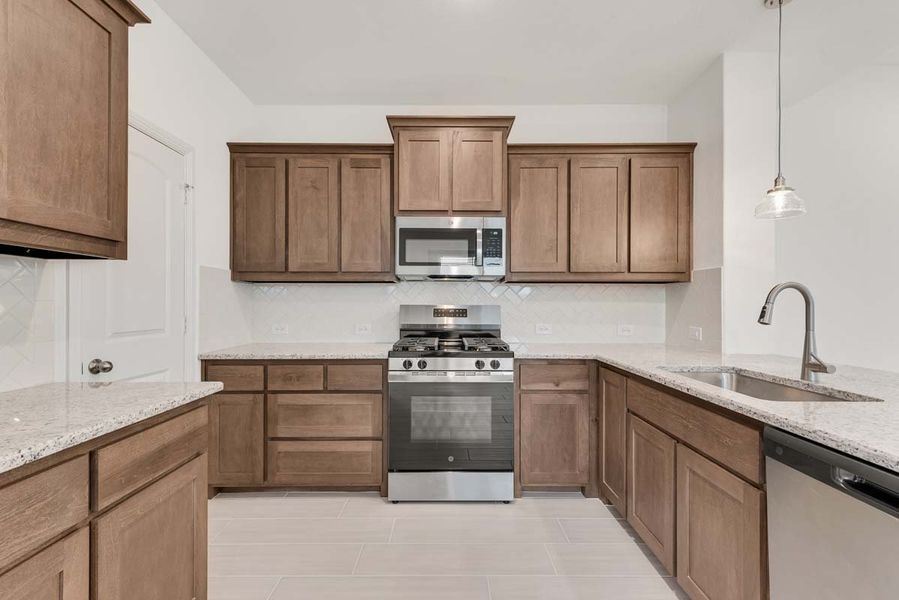Representative furnished interior of a home built from the Eastholme by Pacesetter Homes in Elevon, Lavon (Image 5).