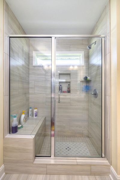 Furnished interior view inside a new home in , Manning (Image 35).