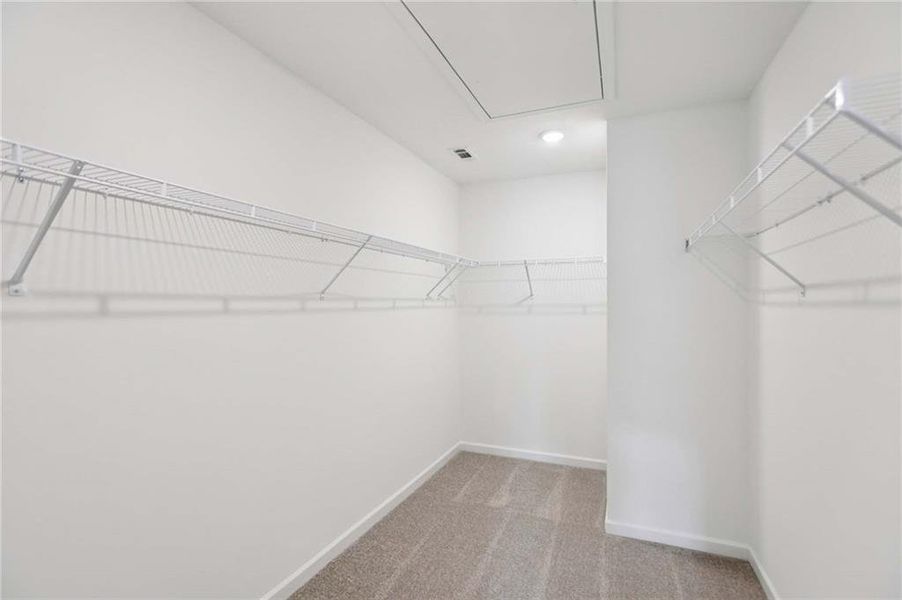 Spacious, unfurnished interior of a new home in Leydenview, Mableton (Image 18).