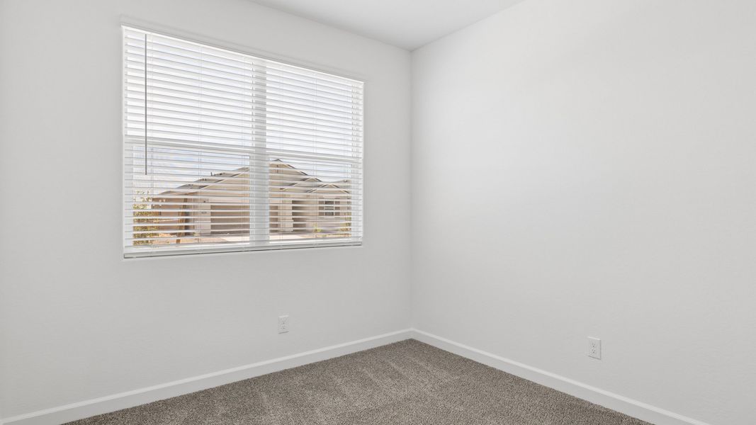 Spacious, unfurnished interior of a new home in Quail Ranch, San Tan Valley (Image 24). Spacious, unfurnished interior of a new home in Quail Ranch, San Tan Valley (Image 24).