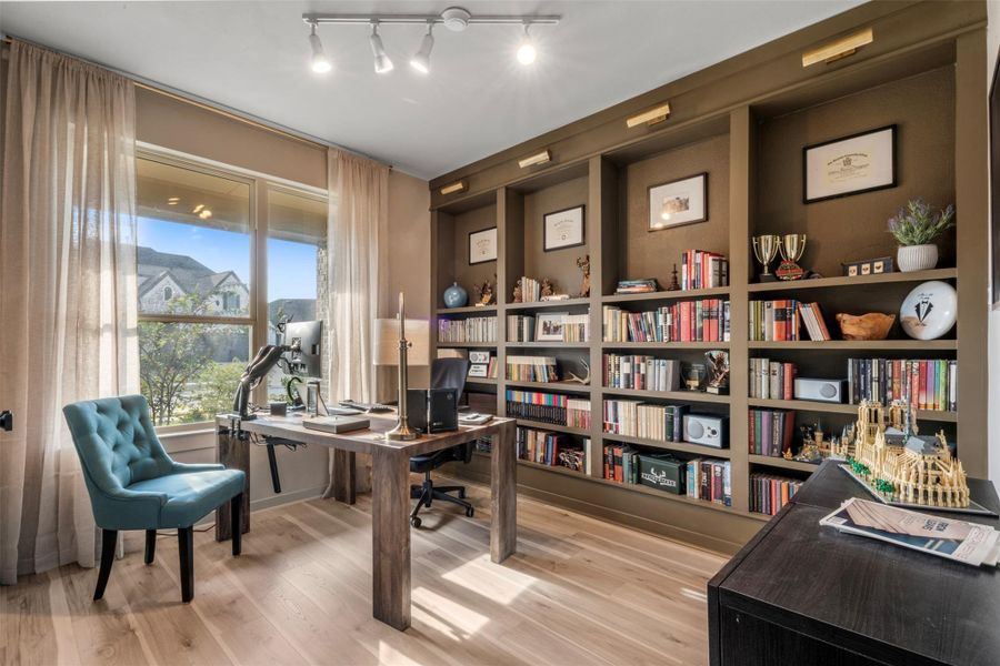 Home office or 3rd bedroom Home office or 3rd bedroom