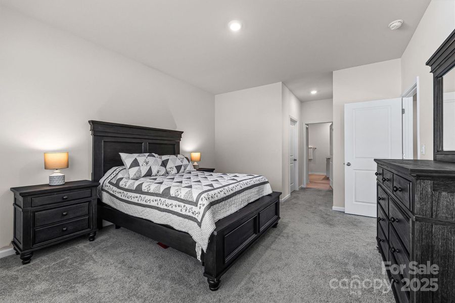 Furnished interior view inside a new home in Fergus Crossing, York (Image 26). Furnished interior view inside a new home in Fergus Crossing, York (Image 26).