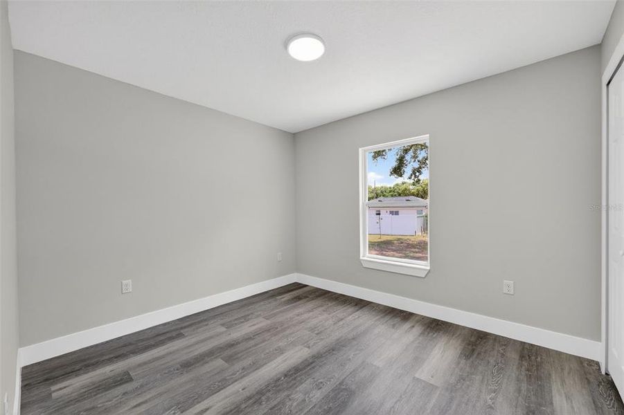 Spacious, unfurnished interior of a new home in , Dunnellon (Image 30).