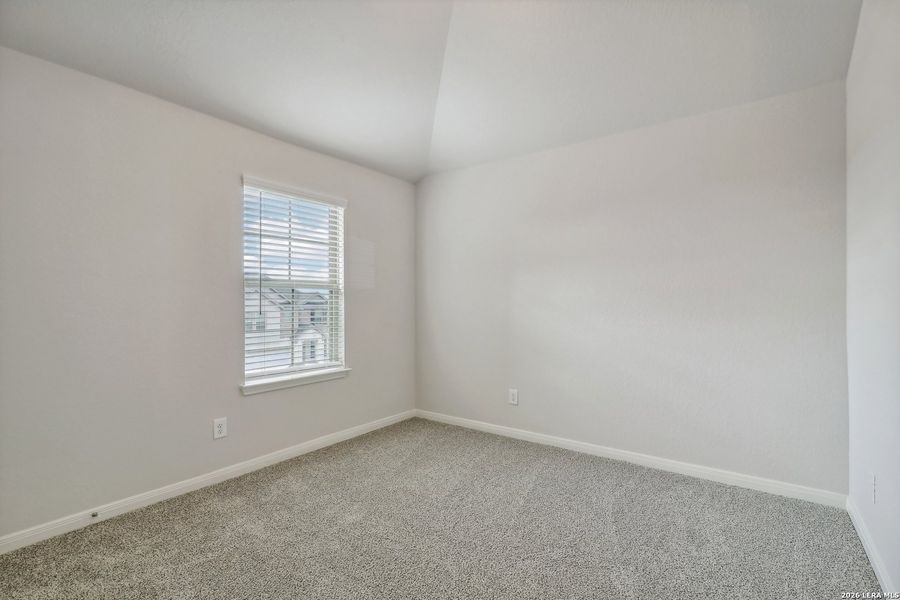 Spacious, unfurnished interior of a new home in , San Antonio (Image 19).