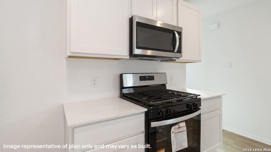 Image 32 of a home in Hickory Ridge.