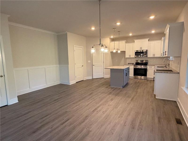 Spacious, unfurnished interior of a new home in Magnolia Villas, Cornelia (Image 18).