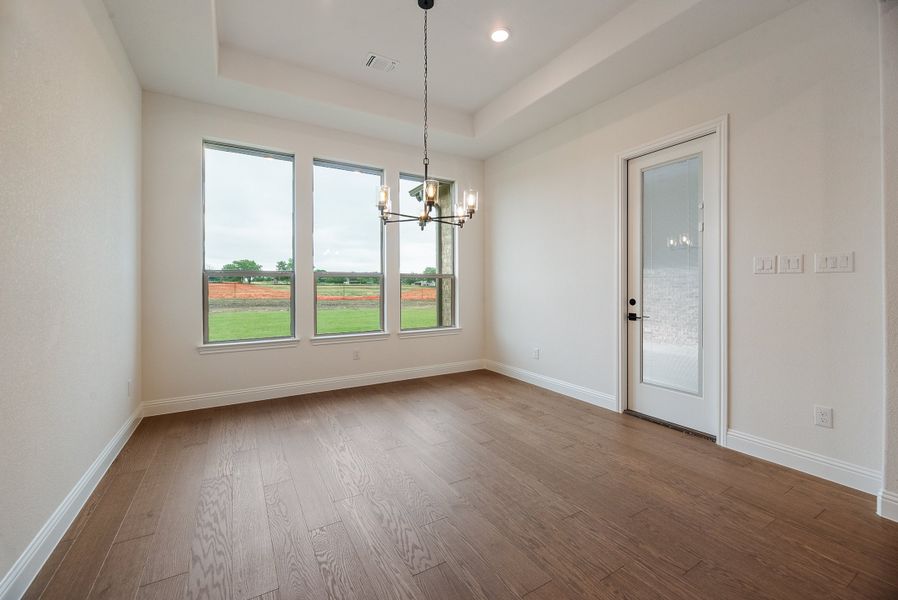 Spacious, unfurnished interior of a new home in Paloma Ranch, New Fairview (Image 14).
