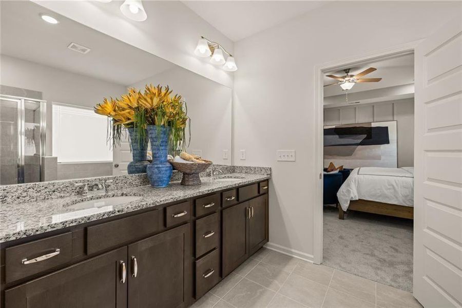 Furnished interior view inside a new home in Oakmont, Dallas (Image 39).
