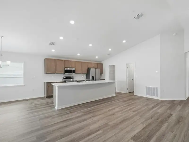 Move-in ready 4-bedroom home for sale in St Cloud, FL! Move-in ready 4-bedroom home for sale in St Cloud, FL!