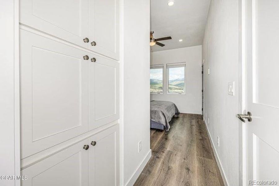 Image 42 of a home in .