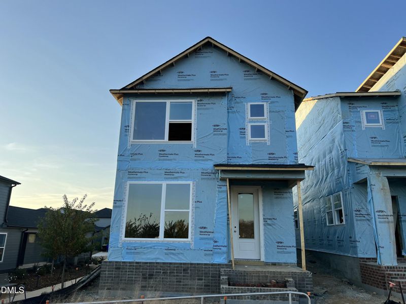 20251107_213653011_iOS 20251107_213653011_iOS