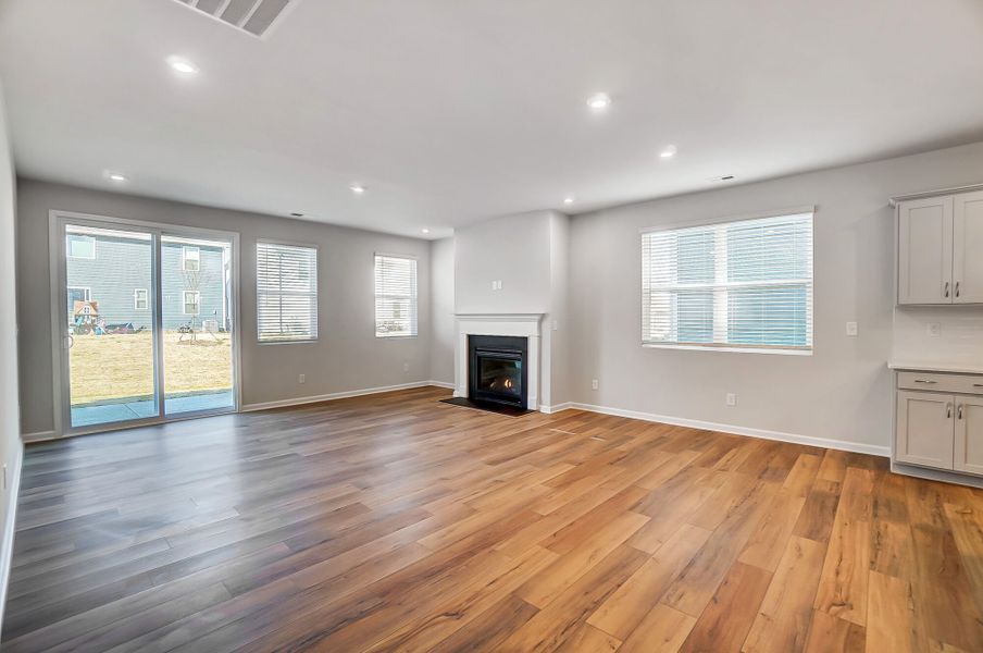 Photo representation of the Avalon plan. Colors, finishes and options will vary.