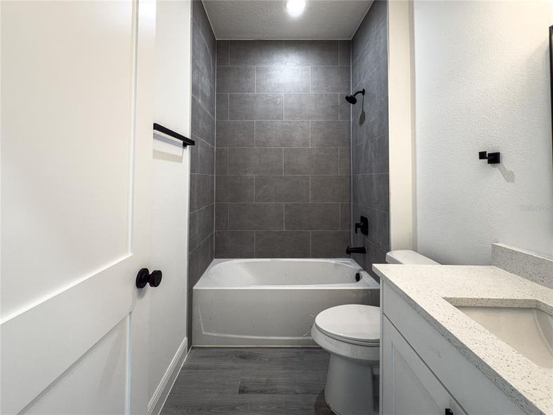 Furnished interior view inside a new home in , Ocala (Image 5).