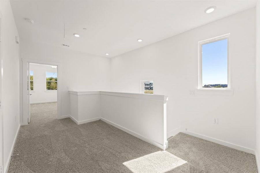 1827 Azalea_2282_Cypress II_Loft