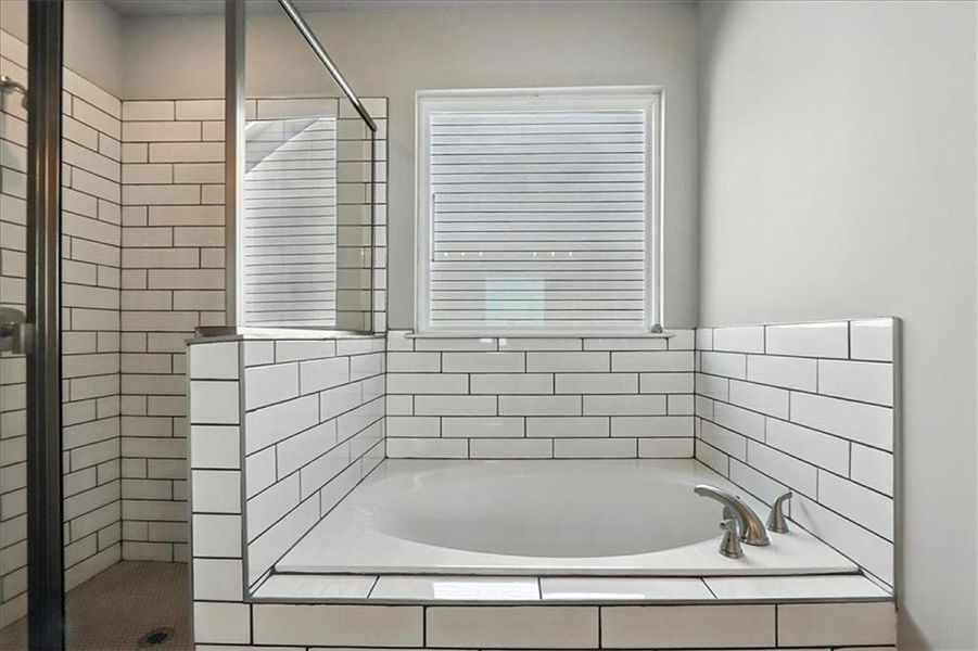 Furnished interior view inside a new home in Traditions of Braselton, Jefferson (Image 11).