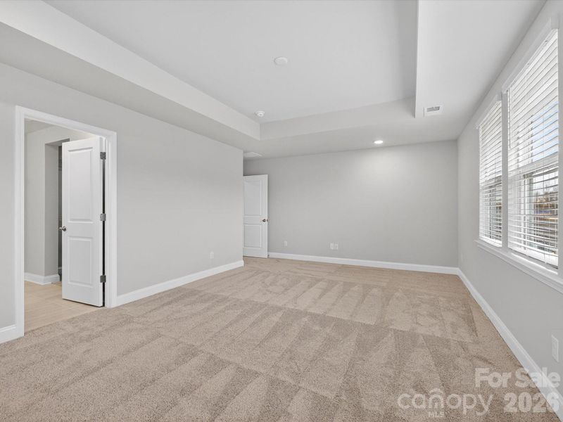 Spacious, unfurnished interior of a new home in North Creek Village, Huntersville (Image 16).