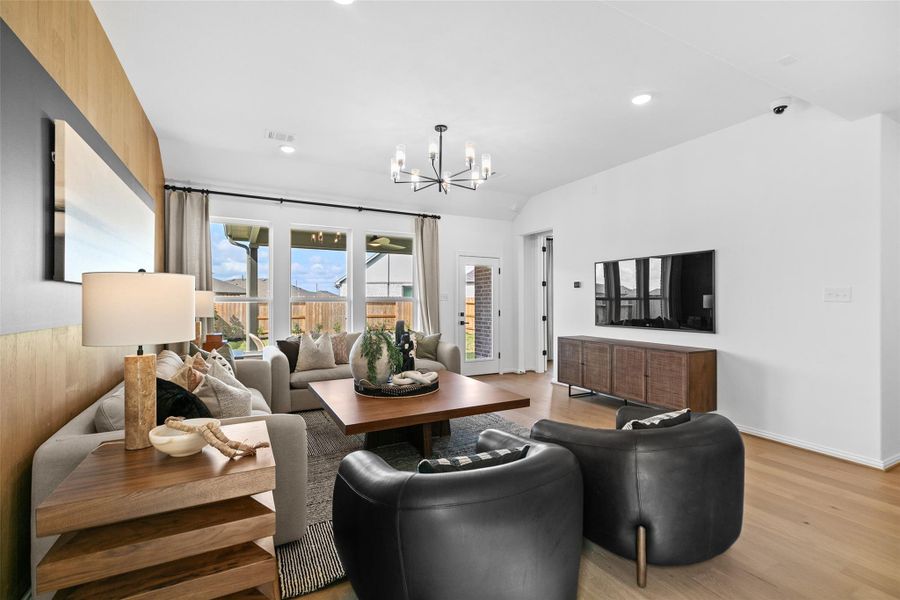 Furnished interior view inside a new home in River Ranch, Dayton (Image 37).