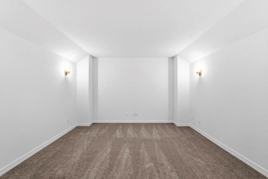 Spacious, unfurnished interior of a new home in Austin Point, Richmond (Image 34).